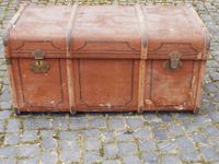 großer Koffer aus Holz , ca. 100 Jahre alt Niedersachsen - Springe Vorschau