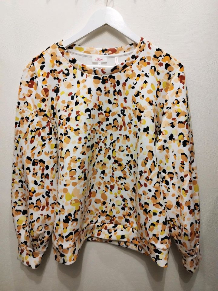 S. Oliver Pullover Damen Gr. M bunt animal-print top in Weyarn