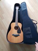 Yamaha FG-Junior JR2 Reisegitarre + Gigbag – Klangvoll & kompakt Baden-Württemberg - Böblingen Vorschau