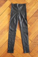 Gucci Leder Leggins Nappaleder Viaggio Capsule Collection IT 38 XS Stretch Bayern - Haag in Oberbayern Vorschau