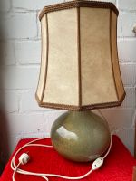 Vintage Keramik Tischlampe mit Schirm Lampe Nordrhein-Westfalen - Krefeld Vorschau