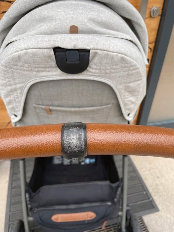 Joie Signature Kinderwagen in Rottenburg am Neckar