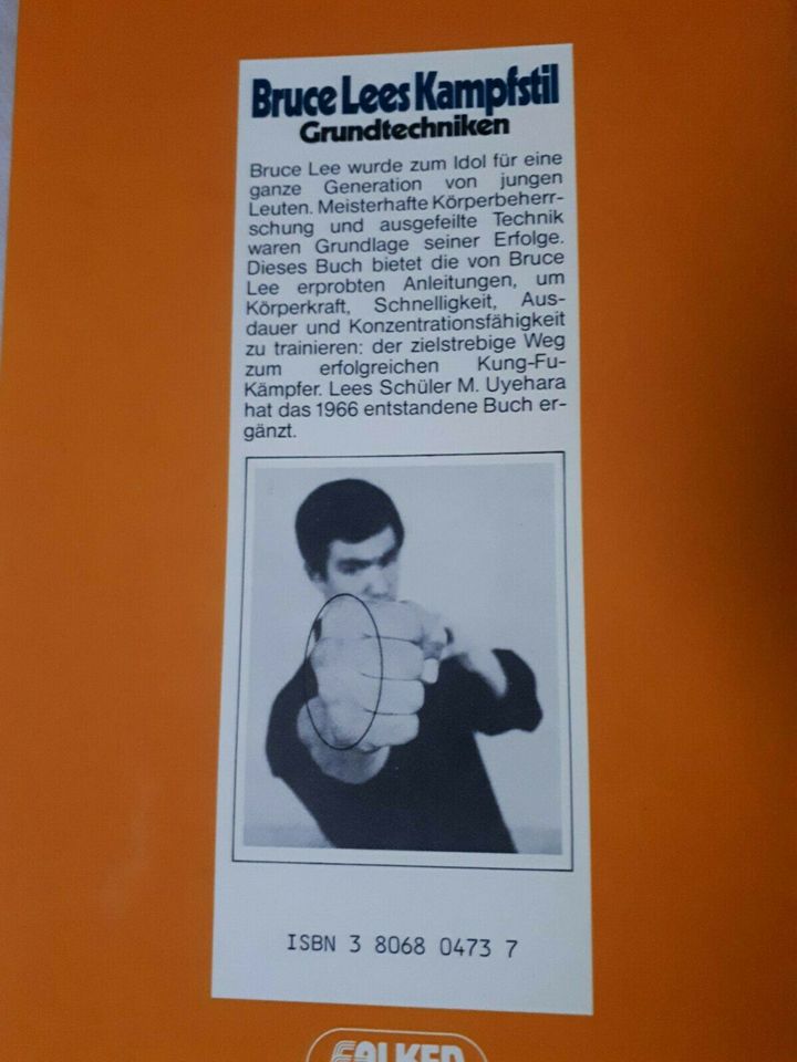 3 Bruce Lee Bücher zu verkaufen in Grafenau