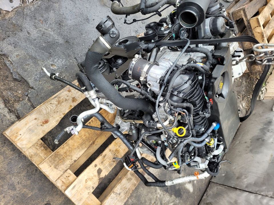 Motor Jaguar F-PACE 2.0D 180PS 204DTD Komplett in Mildenau