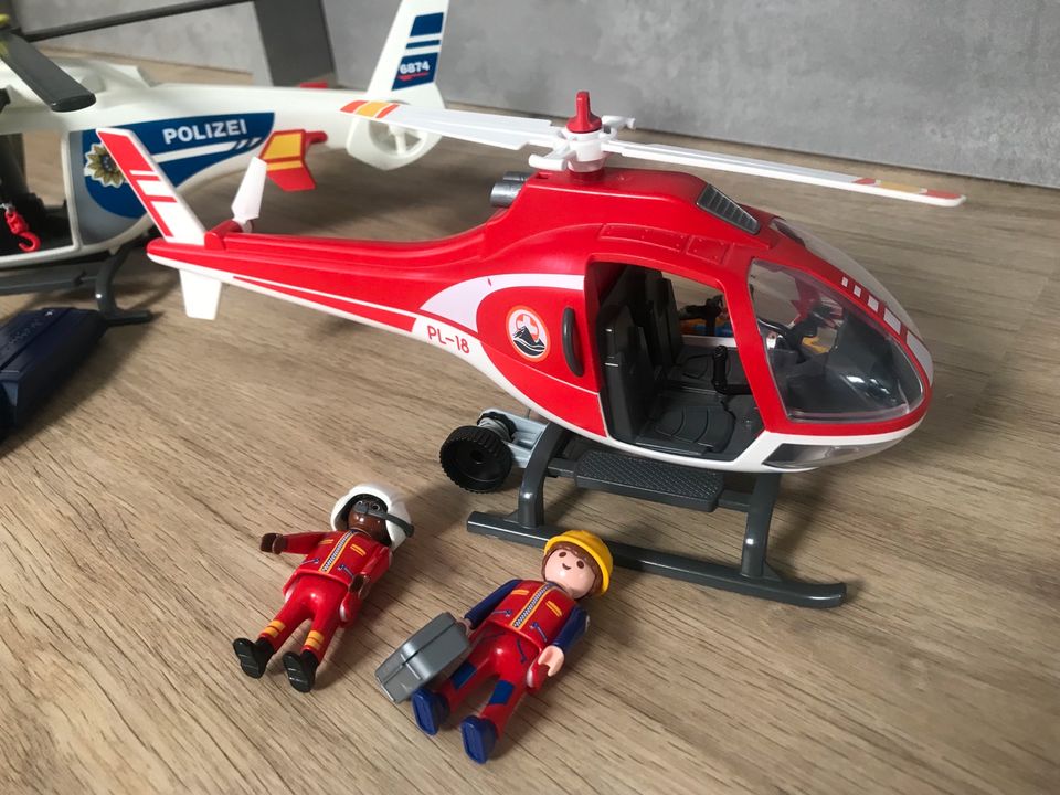 TOP Playmobil Polizei Helikopter 6874 Bergretter Helikopter 9127 in Albstadt