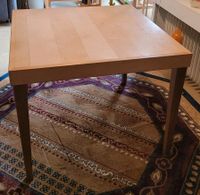 Tisch Holz  ideal als Esstisch 90 x 90 gut erhalten Baden-Württemberg - Radolfzell am Bodensee Vorschau