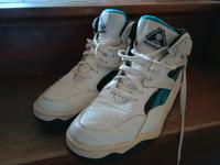 Retro Reebok ATR Turnschuhe Größe 10, 44 Hessen - Eschwege Vorschau