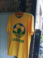 Adidas T-Shirt  Größe M gelb Retro oversize Nordrhein-Westfalen - Geilenkirchen Vorschau