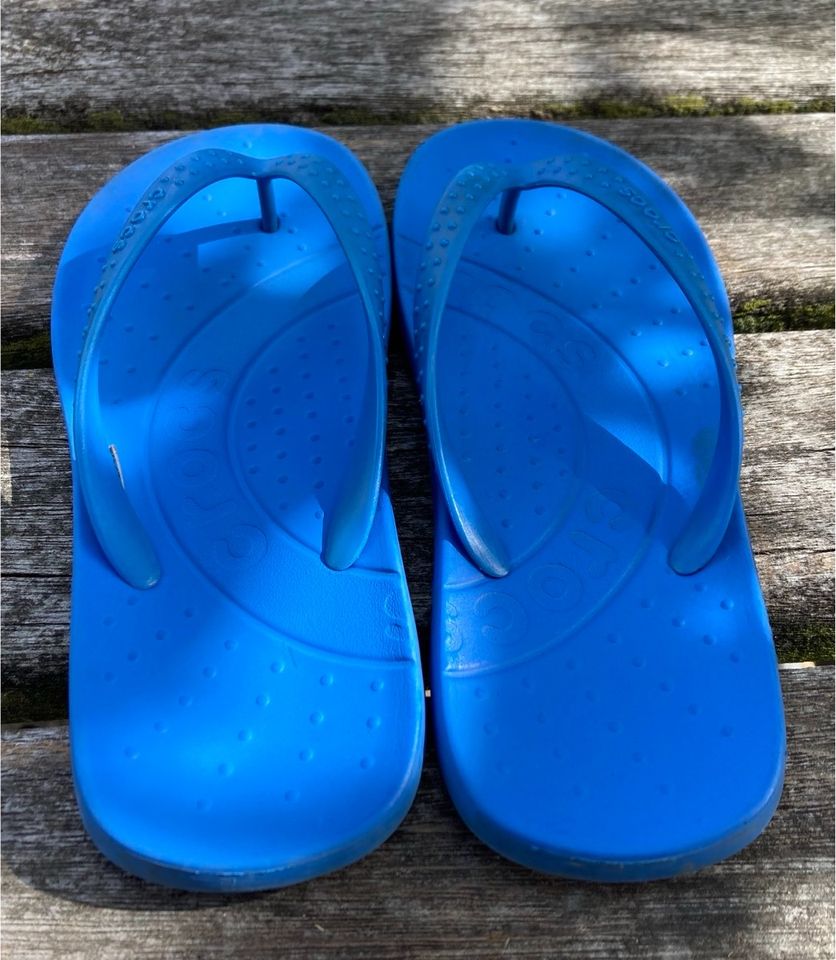 Crocs Kinder Badelatschen Flipflop Gr. 35 (J2) - top! in Füssen