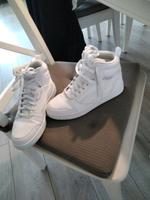 Puma Turnschuhe Gr.38 wie Neu Nordrhein-Westfalen - Stolberg (Rhld) Vorschau