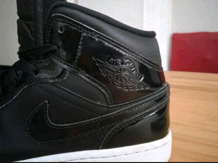 Nike Air Jordan Gr. 43 in Hennigsdorf