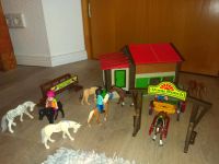 Ponyhof/Pferdehof Playmobil mit viel Zubehör Brandenburg - Caputh Vorschau