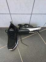 Nike Airlines 270 Größe 41 Niedersachsen - Helmstedt Vorschau