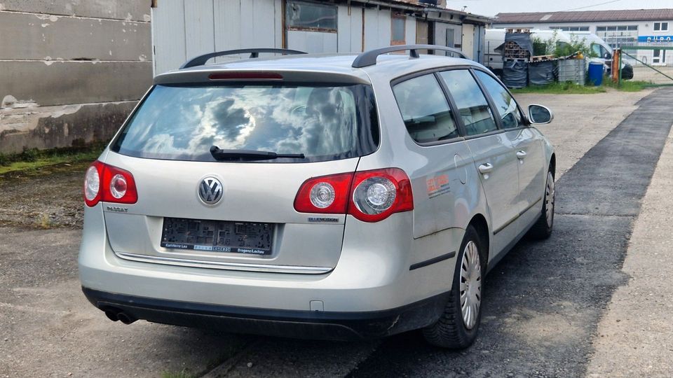 Volkswagen Passat Variant Trendline TDI BlueMotion *Euro-5* in Kressbronn am Bodensee