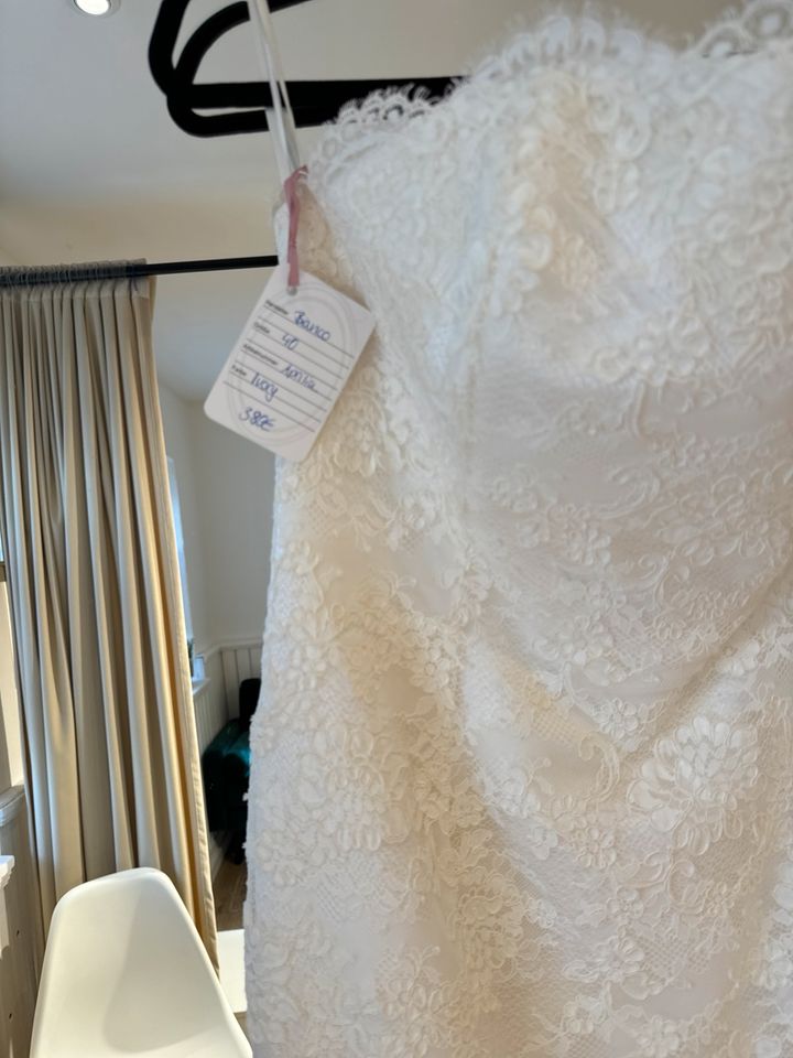 Midi Brautkleid IVORY Gr. 40 in Bad Aibling