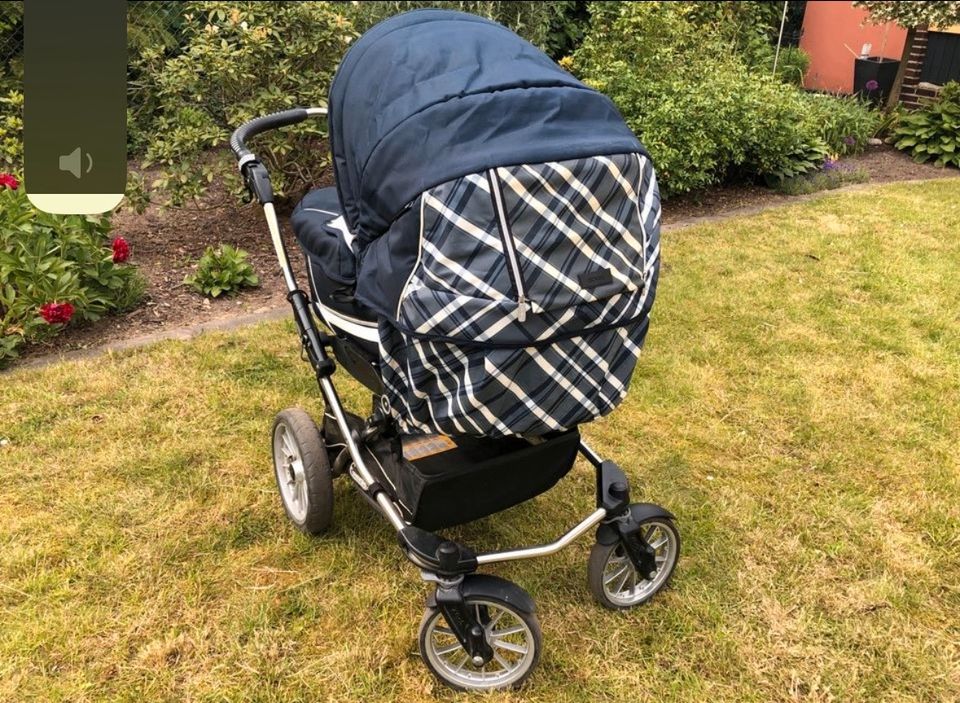 Kinderwagen mit Babyschale und Buggy von Emmaljunga in Lehrte