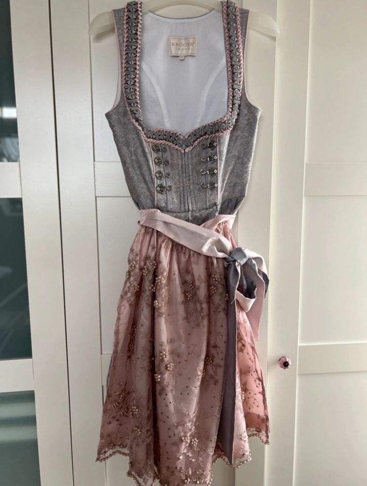 Krüger Dirndl rosa/grau in Leinfelden-Echterdingen