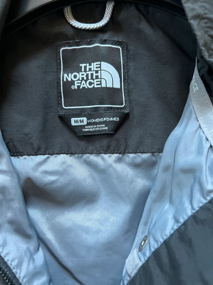 North Face Jacke Gr M Schwarz in Erding