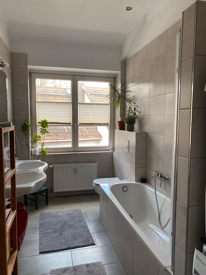 Nachmieter gesucht, 5 Zimmer, Nähe botanischer Garten in Berlin
