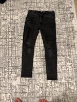 Zara Slim Jeans in Größe 40/31 Hessen - Limburg Vorschau