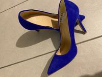 Blaue Pumps - neu - Gr. 36 Aachen - Aachen-Haaren Vorschau