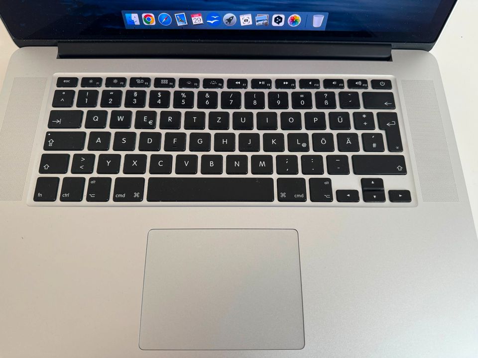 MacBook Pro 15" in Berlin