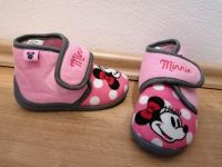 neuwertige Hausschuhe Minnie Mouse Gr. 24 Nordrhein-Westfalen - Neuss Vorschau