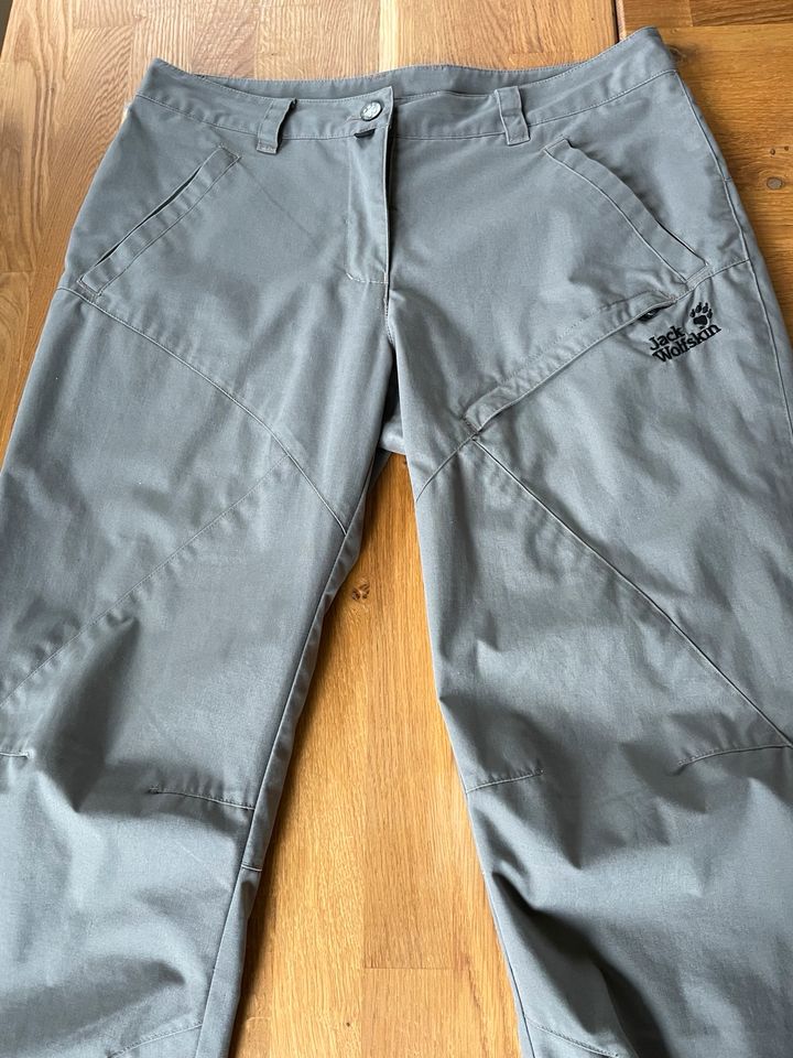 Jack Wolfskin Outdoor Hose Gr. 38 in Leuterod