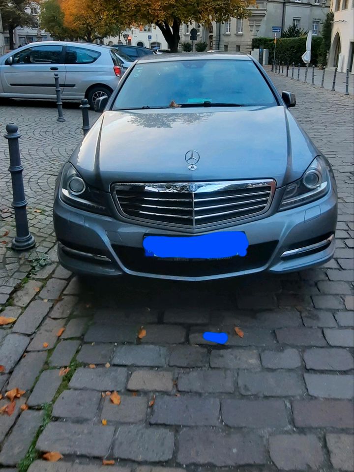 Hallo zusammen  ich verkaufe meine Liebe Auto in Überlingen