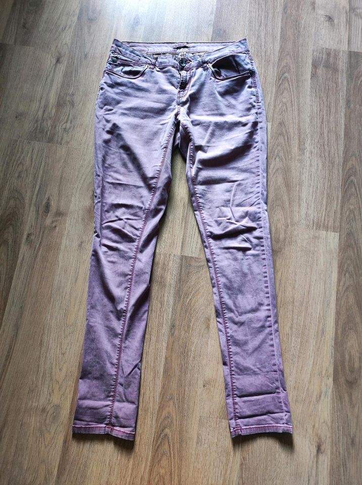 Garcia Jeans Hose Gr. 28 / 30 in Schwerte