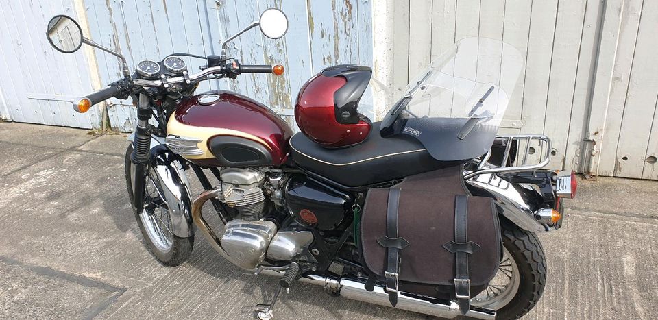 Kawasaki W650 in Schwedt (Oder)