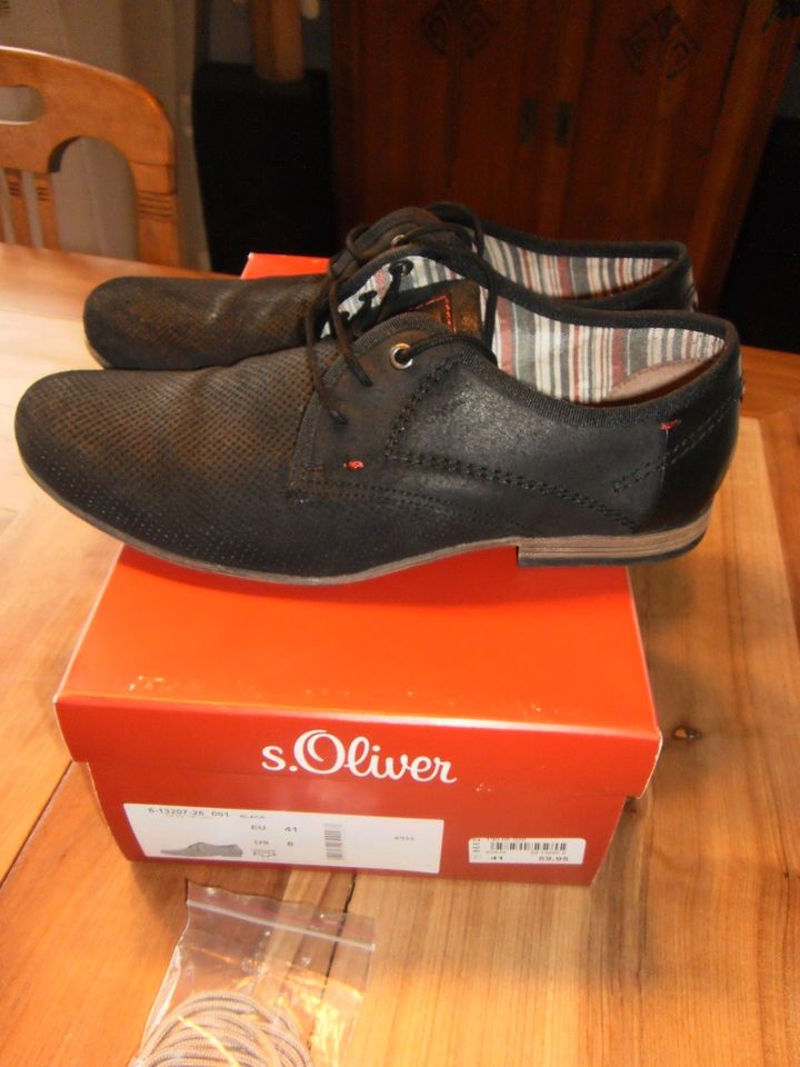 Herrenhalbschuhe schwarz, Gr. 41, von S. Oliver in Kehl