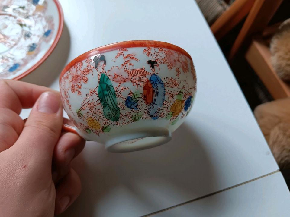 Japanisches Tee Set in Eningen