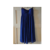 ASOS Cocktailkleid, blau, Größe 34, trägerlos schulterfrei München - Maxvorstadt Vorschau