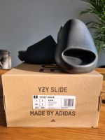 Adidas YZY Slide schwarz Gr. 40,5 neu !!! Bielefeld - Senne Vorschau