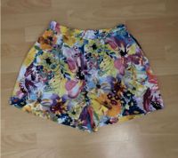 H&M Shorts Blumen gr.40 Bayern - Mühldorf a.Inn Vorschau