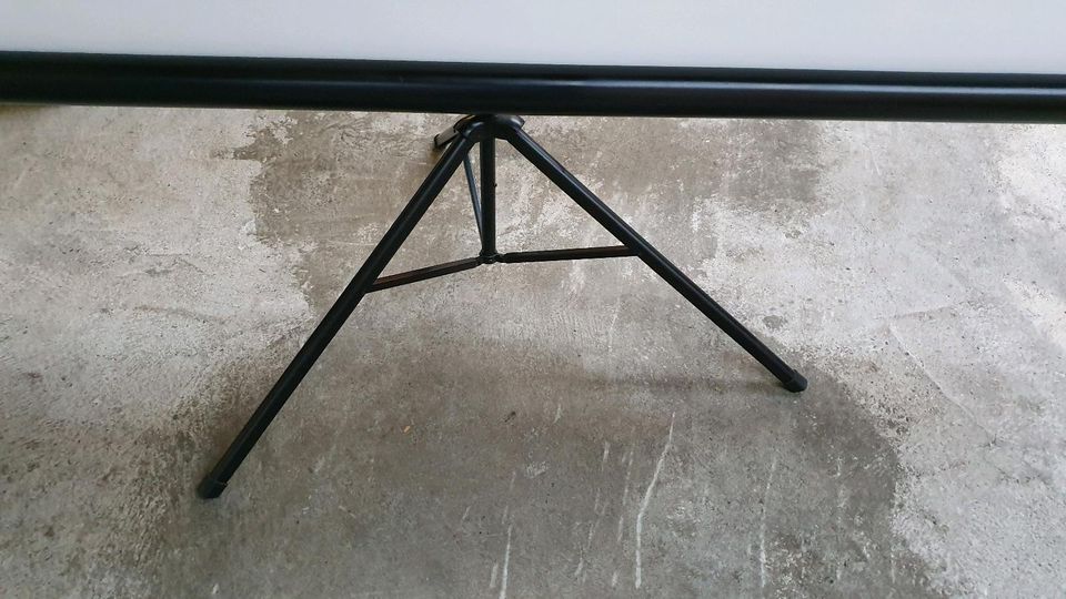 Celexon Compact Tripod Screen Dreibein Stativ Beamer Leinwand 180 in Mülheim (Ruhr)