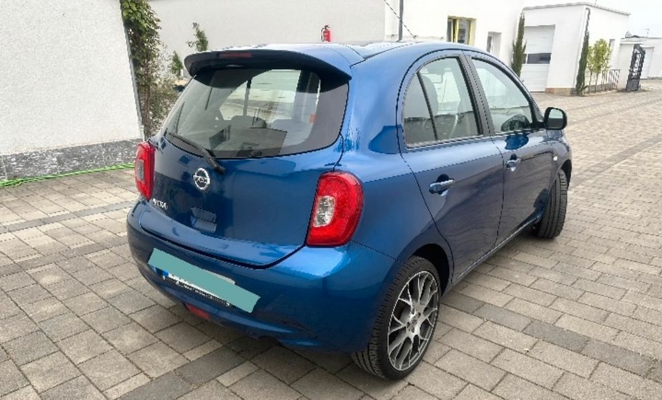 Nissan Micra in Salem