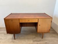 #A DDR Midcentury 2 Seiten Schreibtisch freistehend 60er Vintage Sachsen - Burgstädt Vorschau