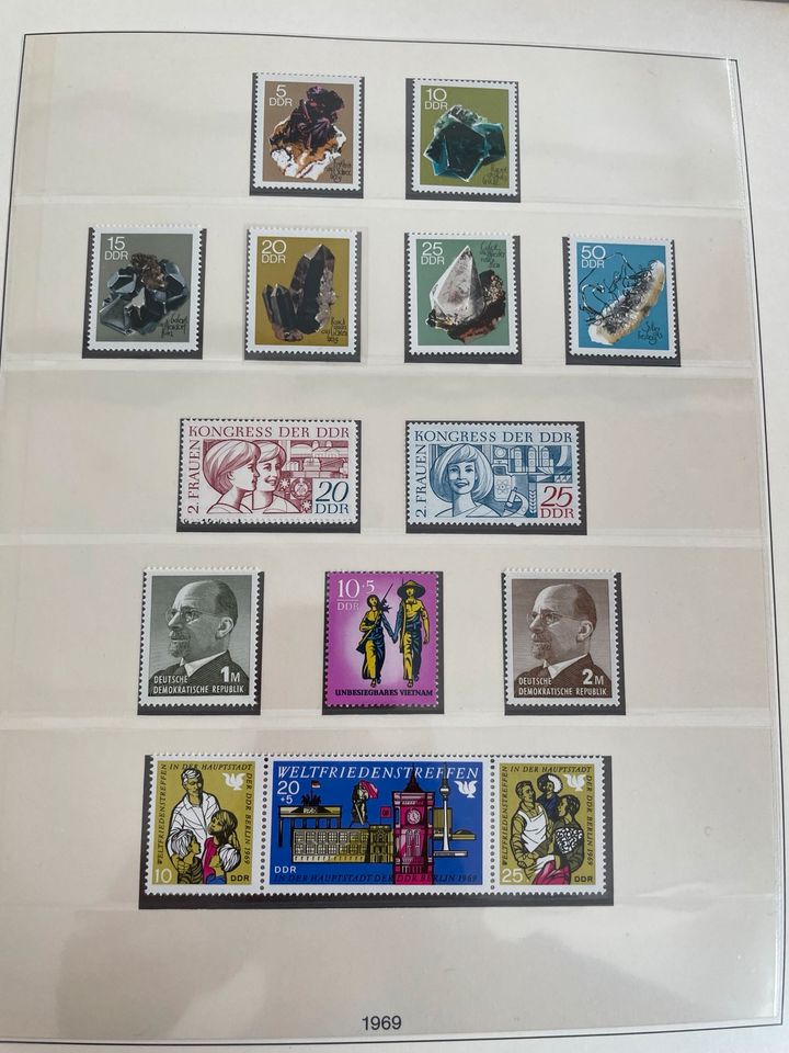 Briefmarkensammlung DDR 1969-1974 komplett postfrisch in Willich