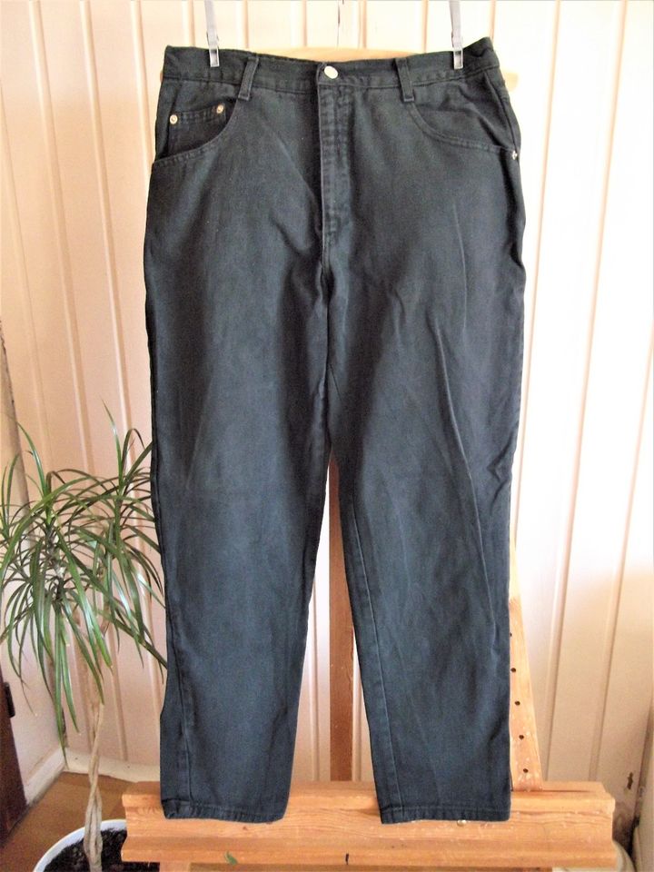 Jeans Hose Gr 170 in Bellingen