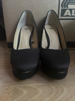 H&M highheels Nordrhein-Westfalen - Gelsenkirchen Vorschau