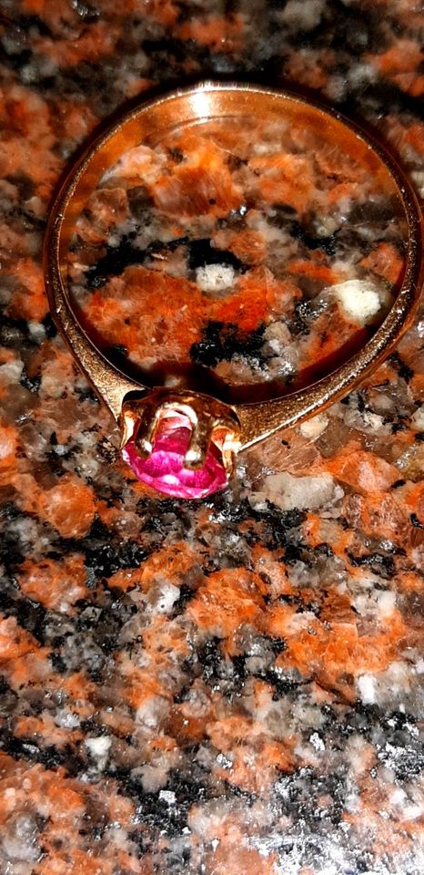 Russischer Goldring 583 mit Turmalin pink in Flöha 