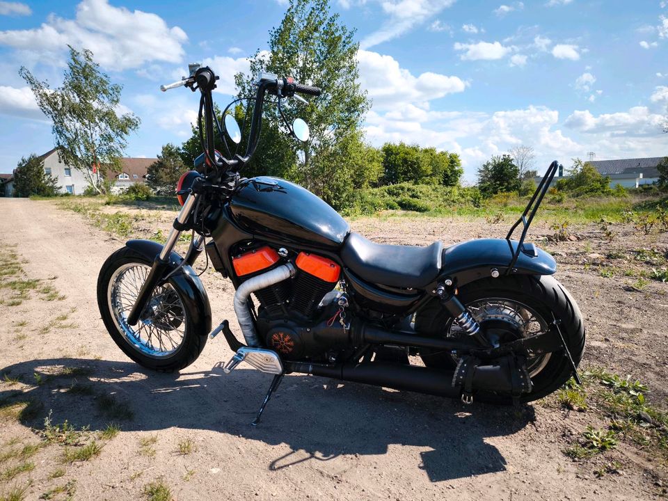 Suzuki Intruder 1400 Chopper Bobber Custom in Radebeul