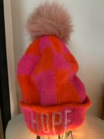 NEU coole Mütze knallig pink orange Bommel Bayern - Bad Abbach Vorschau