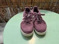 Onitsuka Tiger Bordeaux Größe 42 Frankfurt am Main - Nordend Vorschau