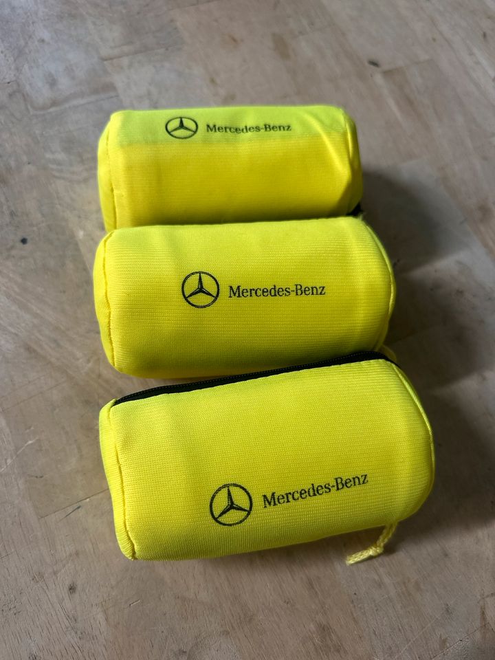 4 x Mercedes-Benz Warnweste kompakt ECE gelb in Baden-Württemberg