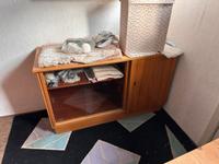 Kleiner Schlafzimmerschrank / Sideboard aus Holz | DDR Sachsen - Thum Vorschau