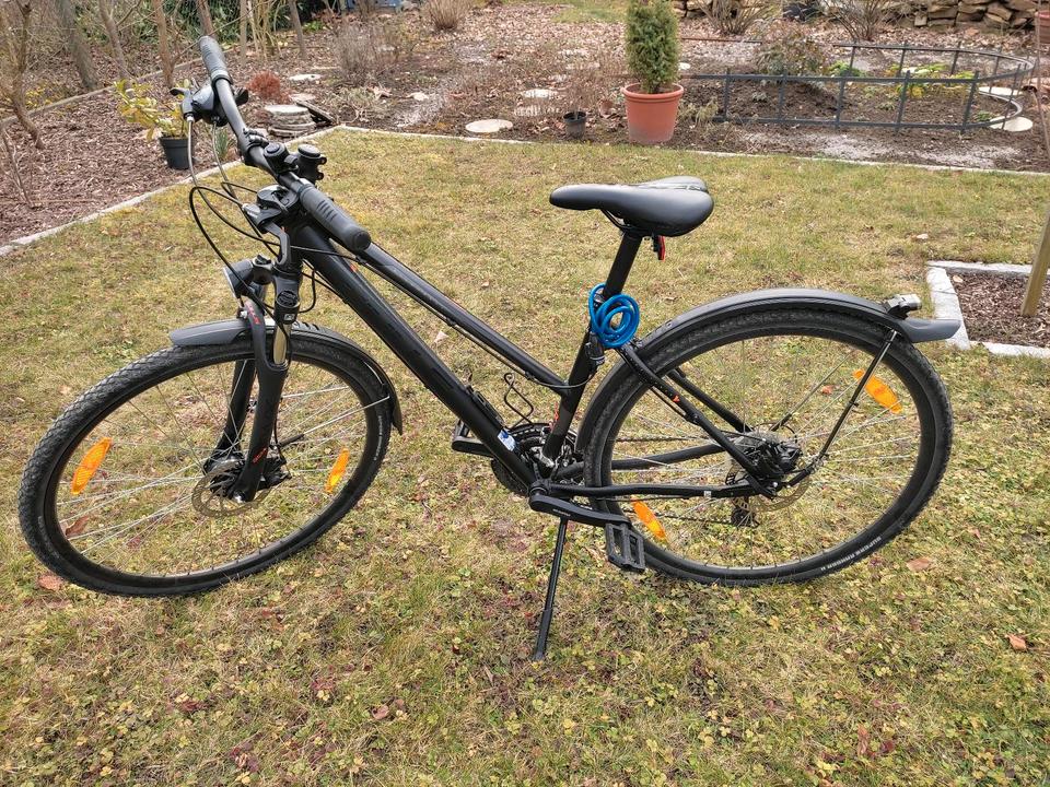 City- & Trekkingfahrrad, Bulls Wildcross Street, Rh 44, Größe 28 in Winnenden