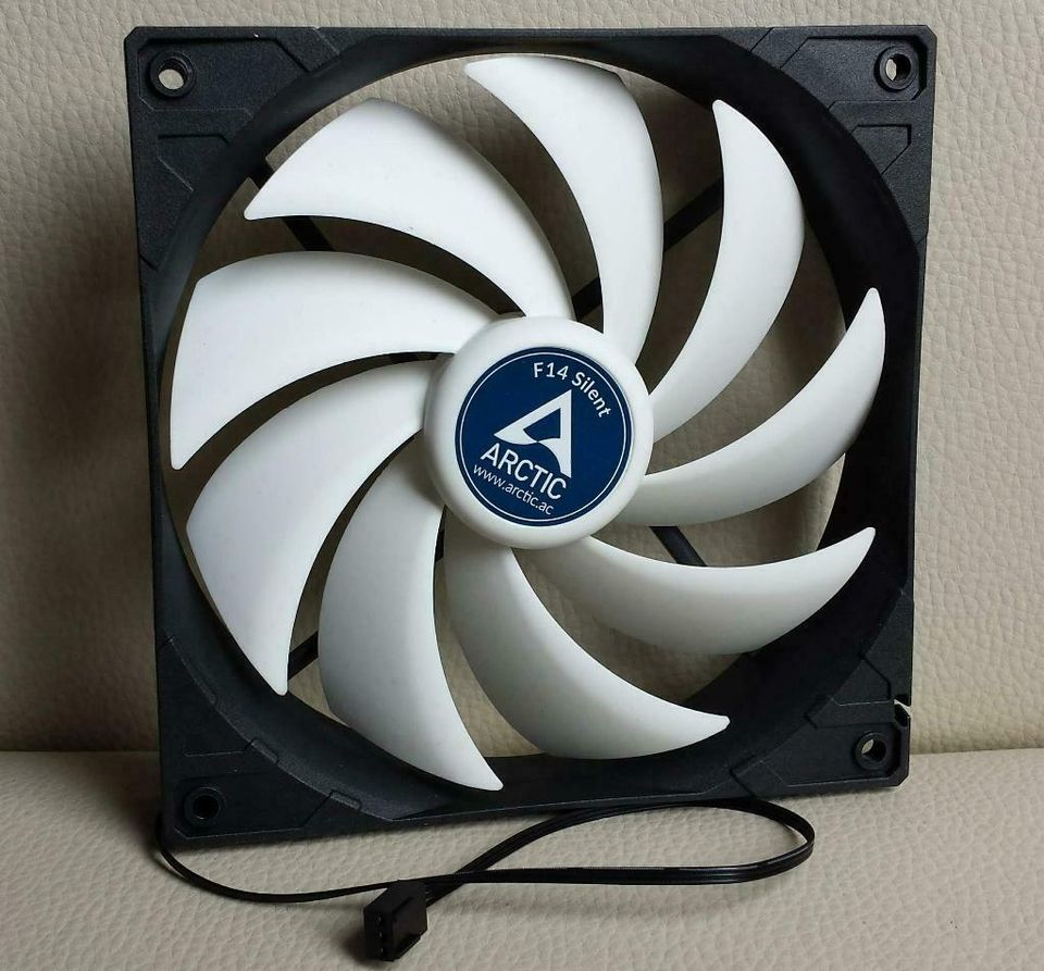 140mm Lüfter Arctic F14 Silent Gehäuselüfter CPU Gehäuse Fan in Plattling